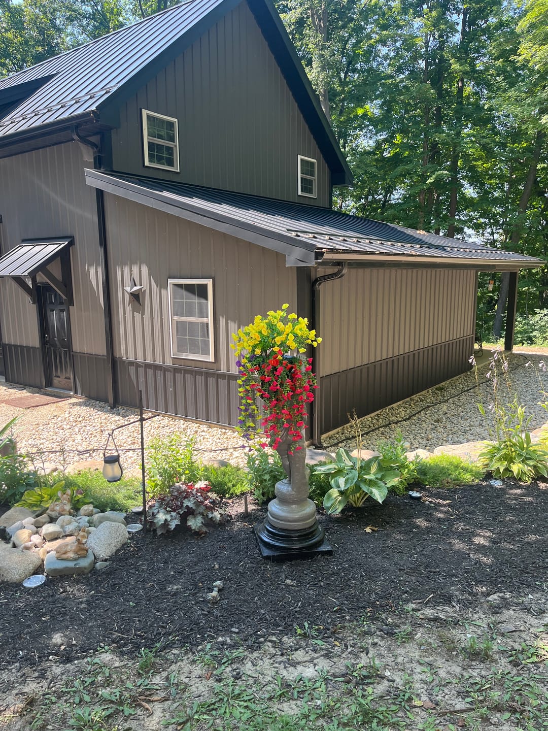 Customer photo review of 🔥Last Day 60% OFF🔥UV Resistant Artificial Petunias Flowers