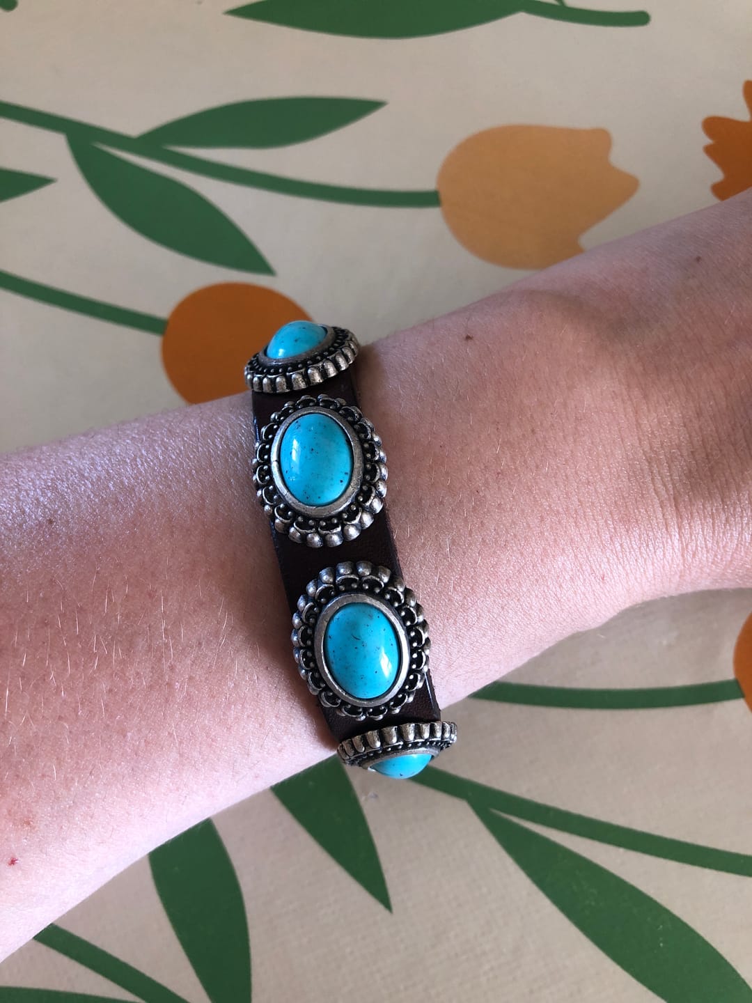 Customer photo review of Bracciale pelle Navajo Tulsi
