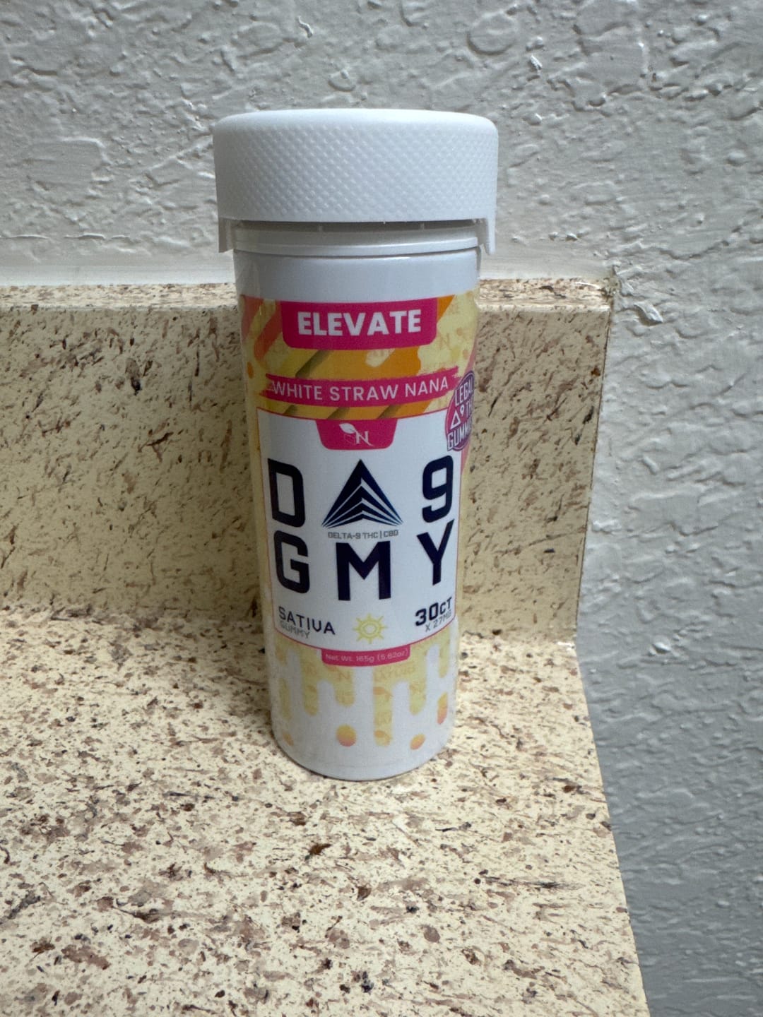 Customer photo review of DELTA 9 GUMMIES - 30CT White Straw Nana 810mg (15mg ea.) – SATIVA