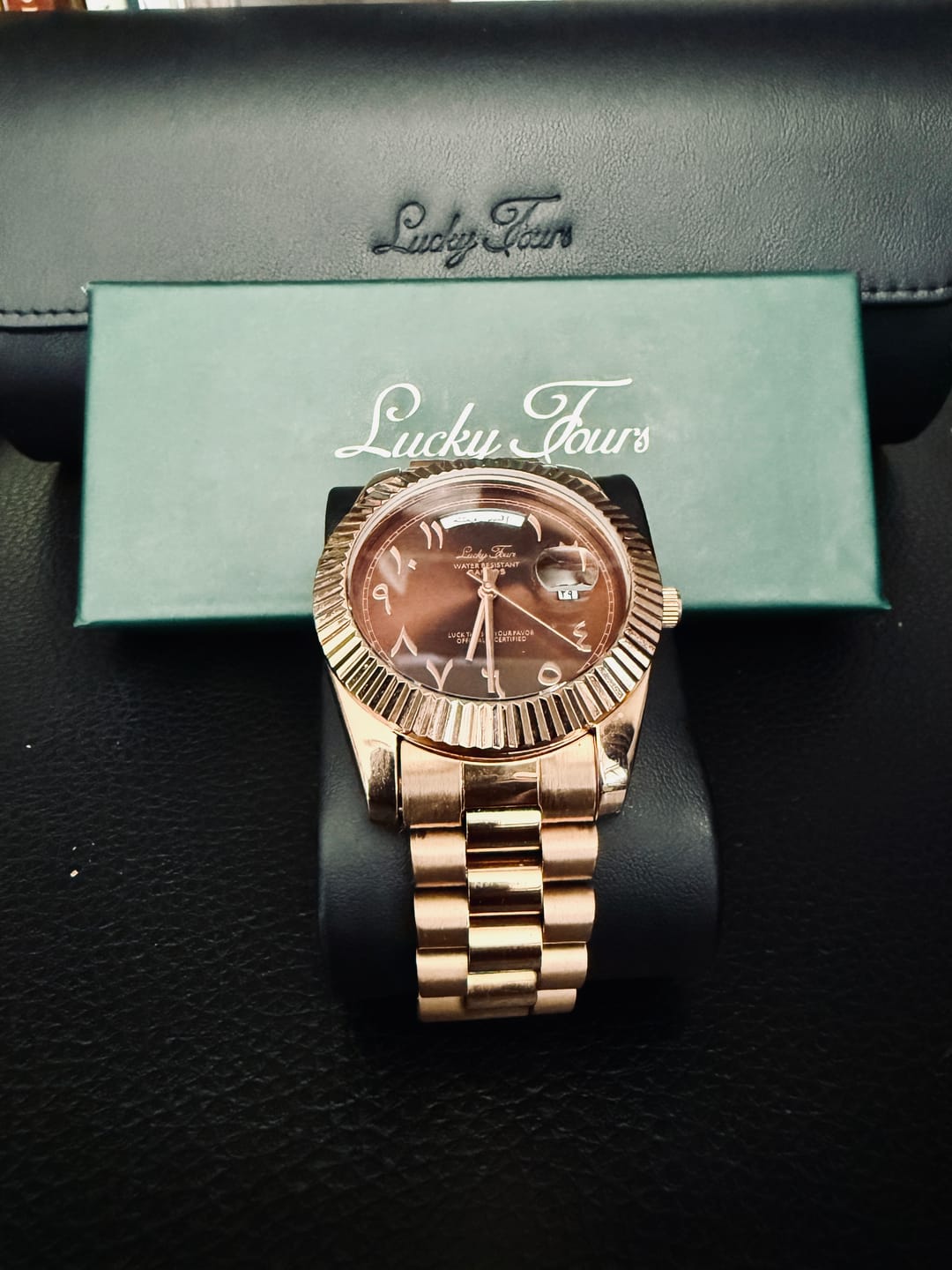Customer photo review of Lucky Fours® Arabic Santos
