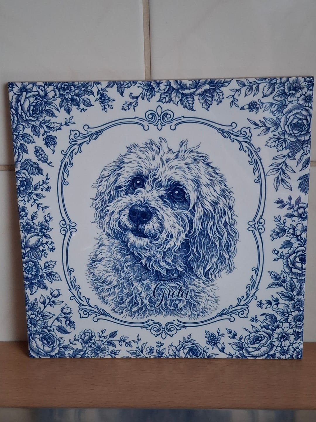 Customer photo review of Personalisierte Deko-Fliese - Toile de Jouy