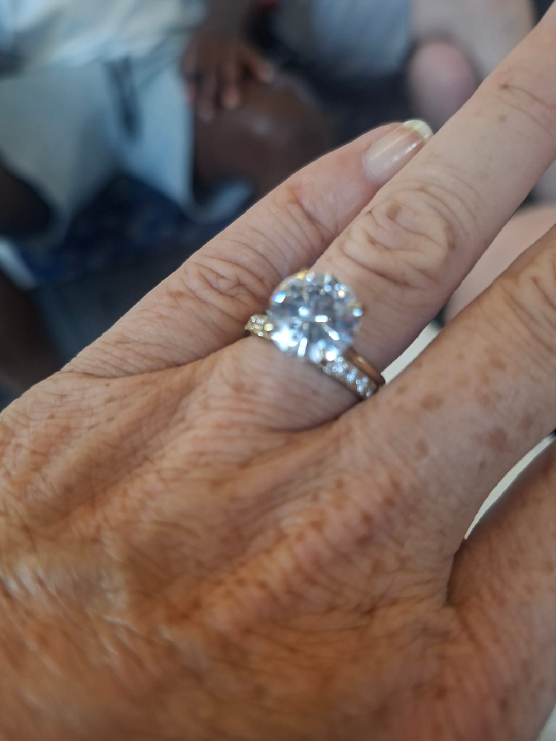 Customer photo review of Round Solitaire Diamond-Inspired Ring 3ct