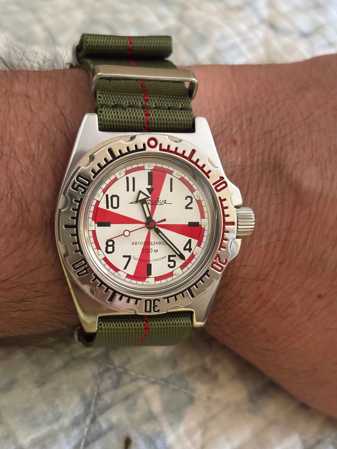Customer photo review of AlphaShark Slim - Green/Red Stripe JV