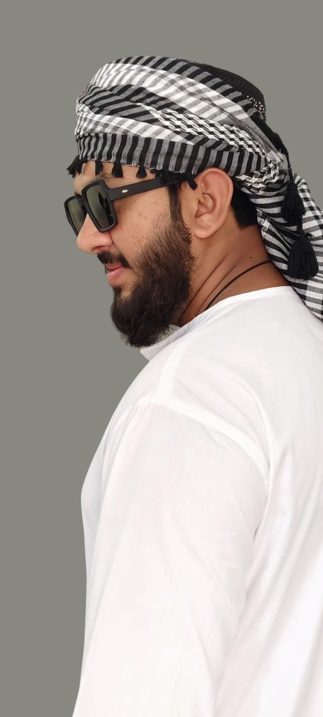 Customer photo review of PREMIUM WHITE OUD & HABIBI ATTAR - COMBO OFFER
