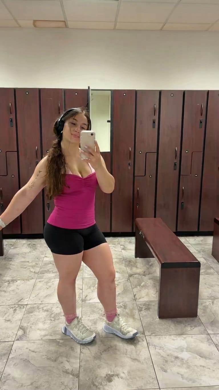Customer photo review of W4325 Buttersoft Scrunch Cami