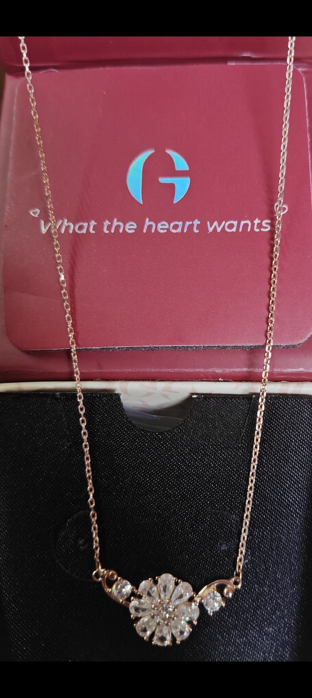Customer photo review of Rose Gold Floral Necklace