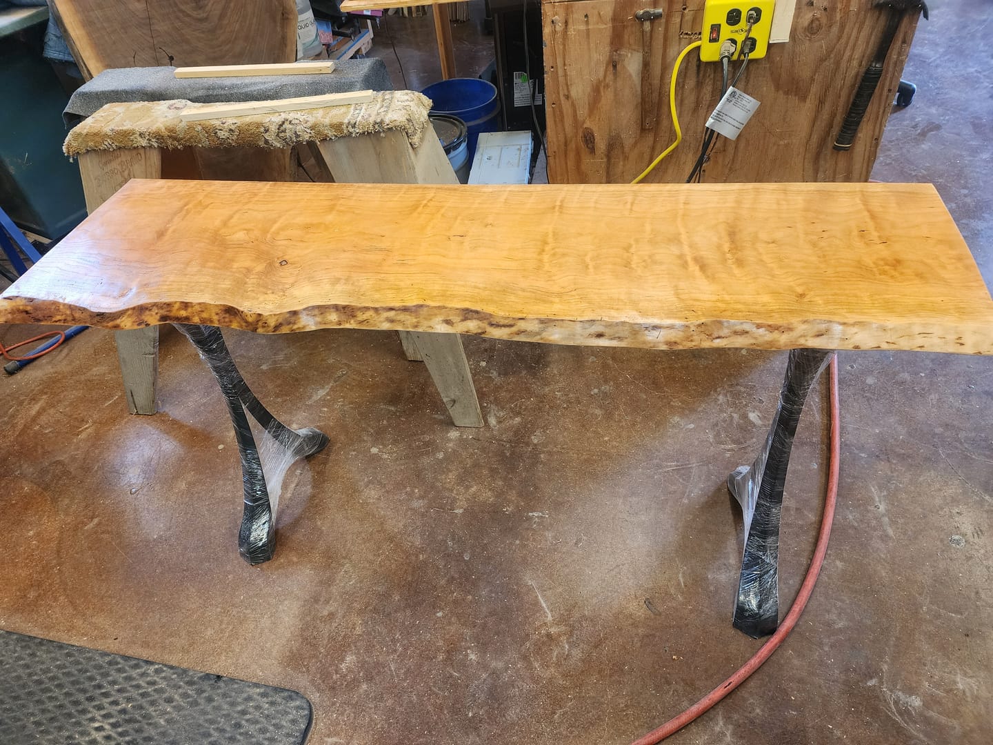 Customer photo review of Console Table Legs 209 Xeni 28.3" H Handmade Design for Woodworking
