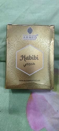 Customer photo review of Al Ahmed Premium Habibi Attar Roll on Perfume | Long lasting Fragrance Perfume For Men and Women | 100% Alcohol Free Attar Perfume | Artisanal Perfume Oil (6ml)