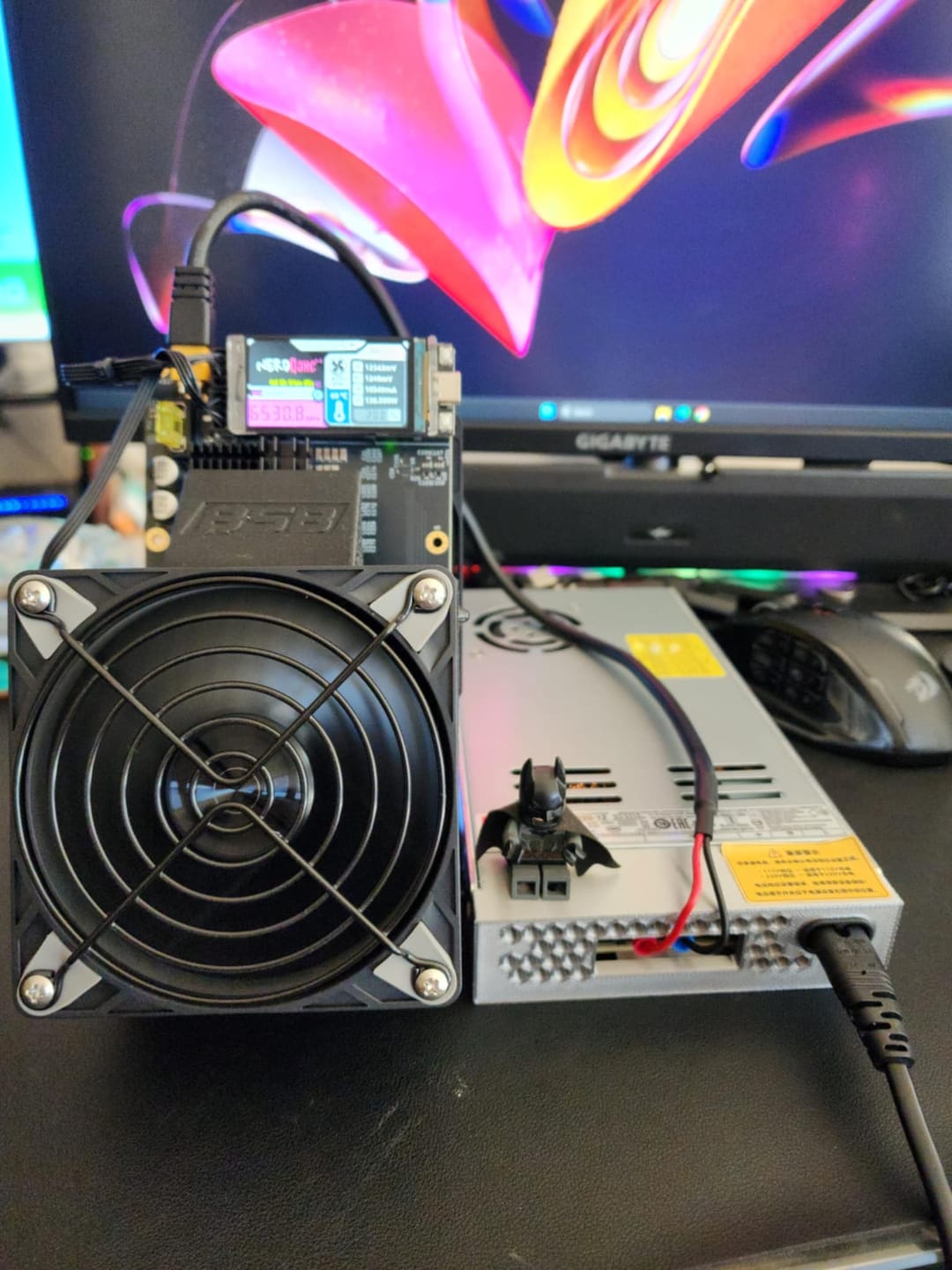 Customer photo review of NerdQaxe++ Rev 6.1 (6TH/s)