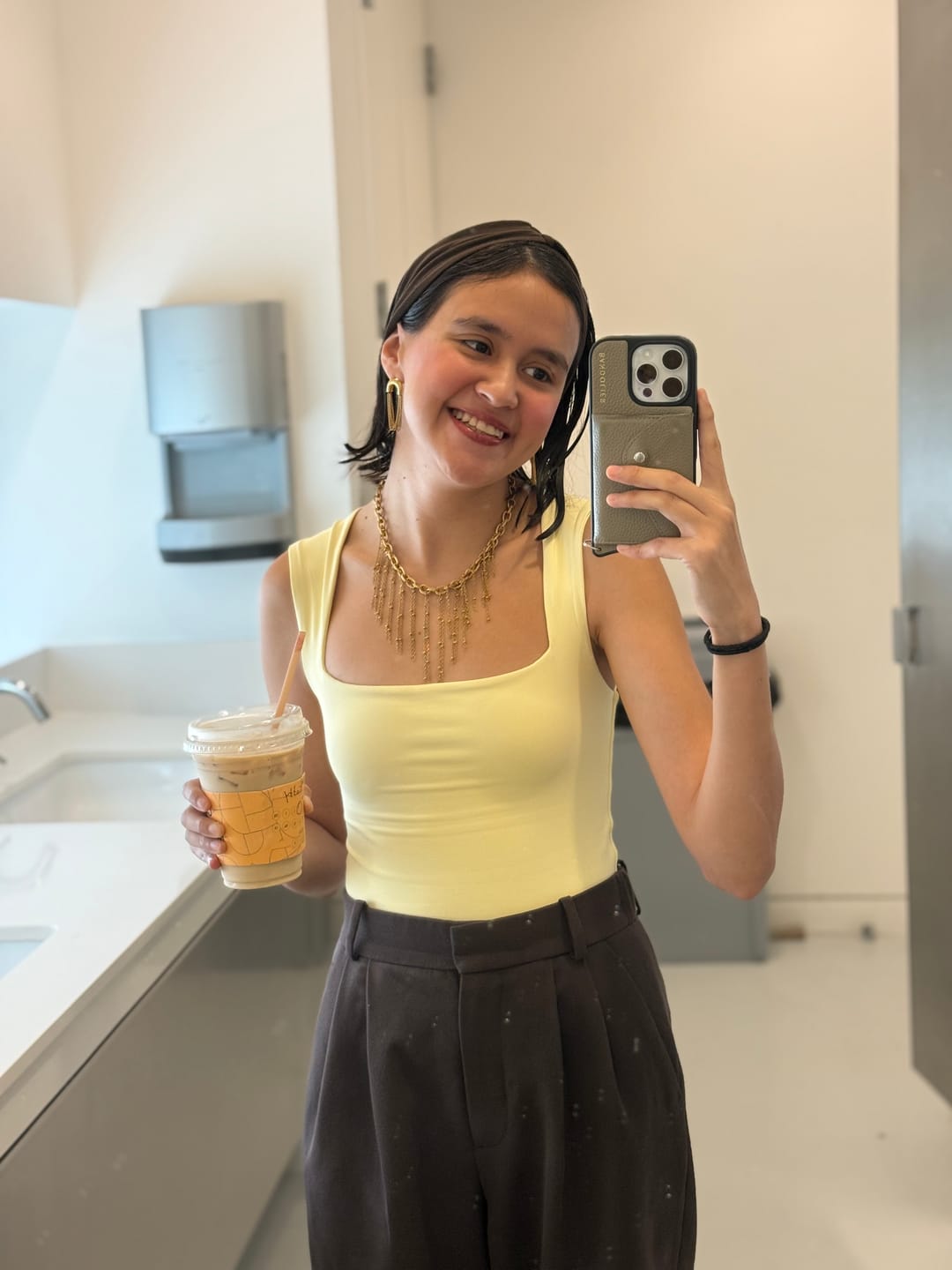 Customer photo review of Bodysuit Contour Cuello Cuadrado
