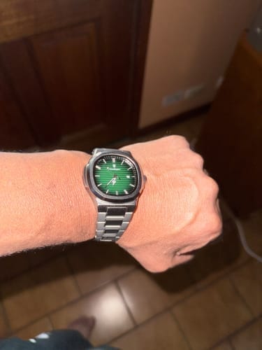 Customer photo review of Poedagar Deluxe Edition® Watch