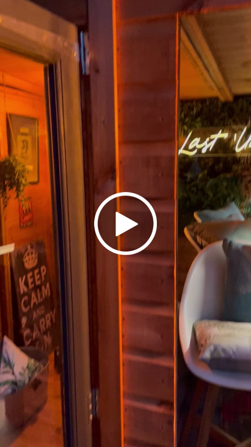 Customer video review of Custom Neon: Last 'Uns