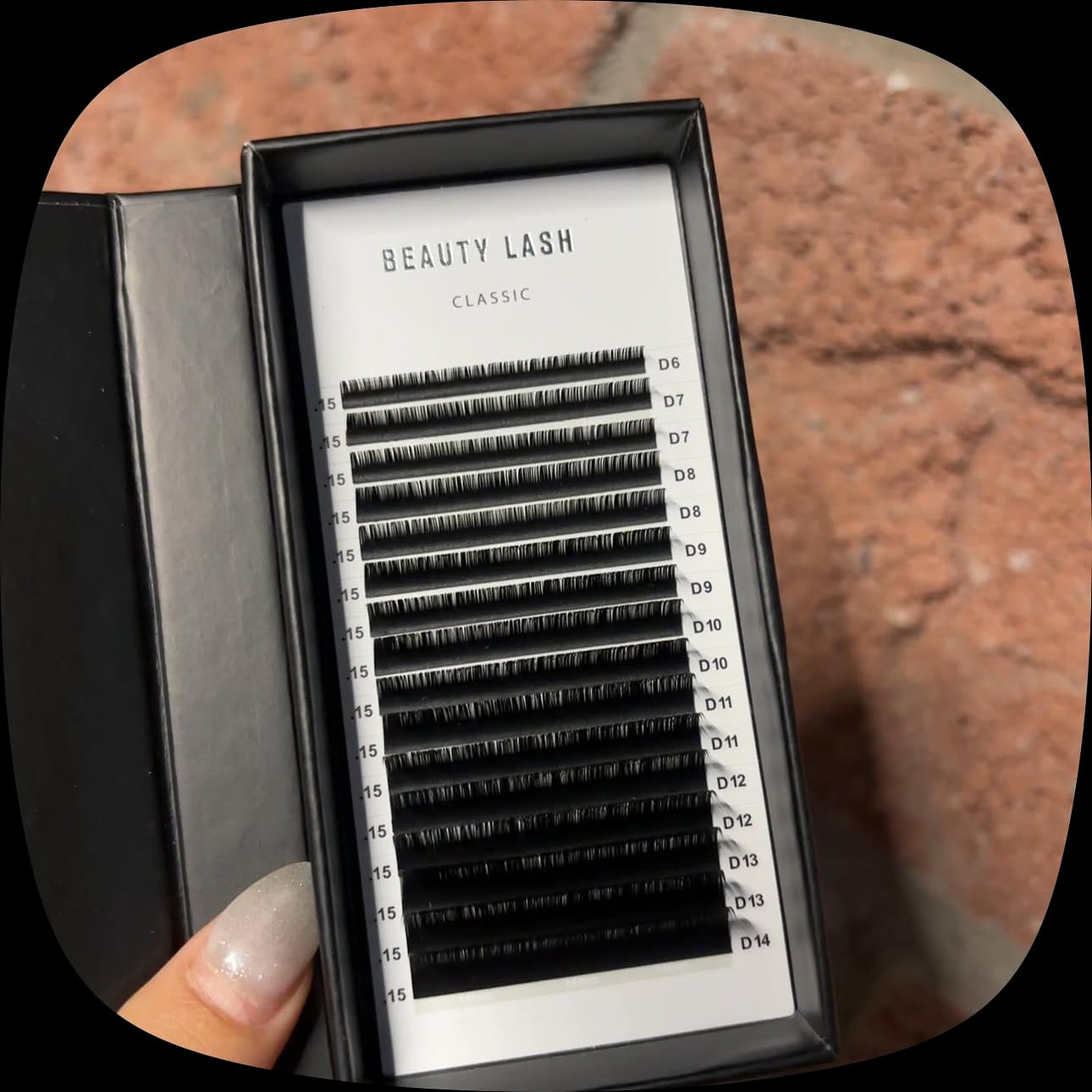 Customer photo review of Mixed Classic Lashes