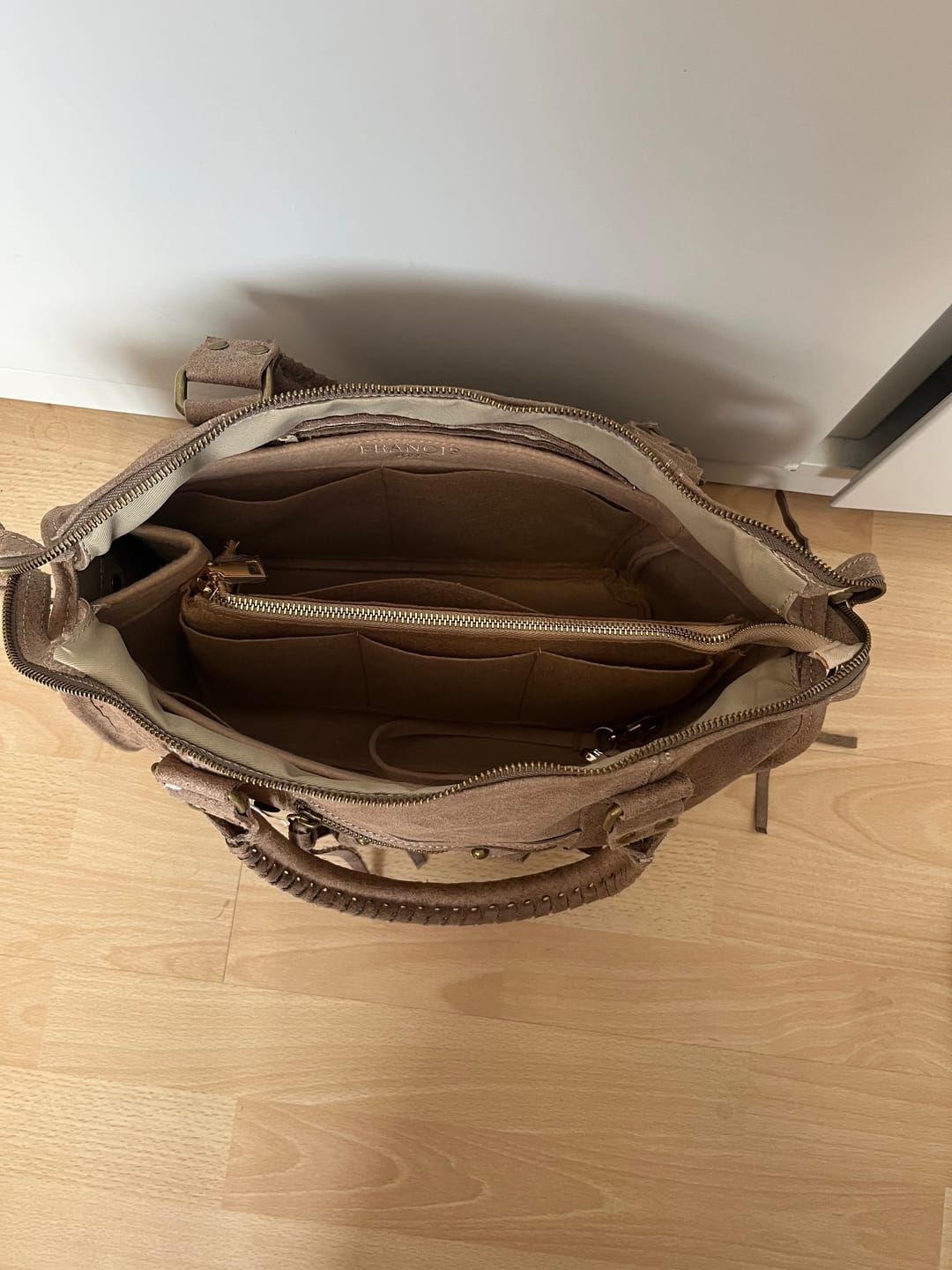 Customer photo review of It girl bag teddy brown