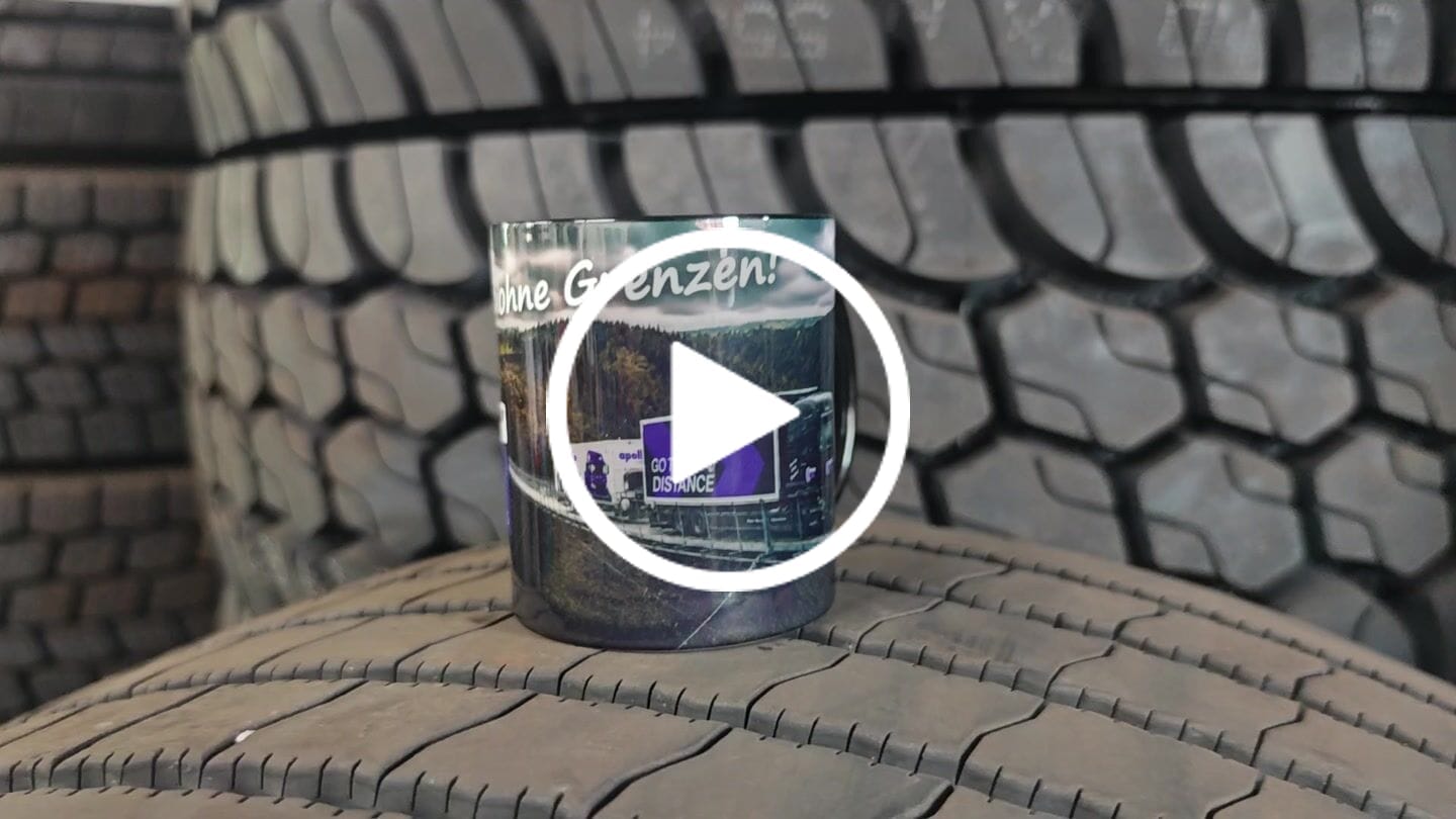 Customer video review of TassenExpress - Becher Keramik Tasse mit Logo bedruckt 325ml Firmenlogo