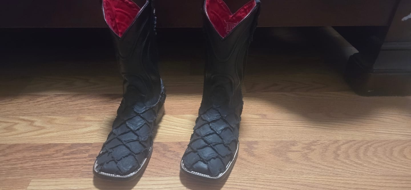 Customer photo review of Matte Black Jumbo Pirarucu Leather Boots - Square Toe (TCY)