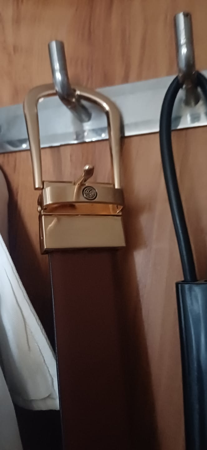 Customer photo review of Bacca Bucci Reversible Genuine Leather Formal Dress Belts