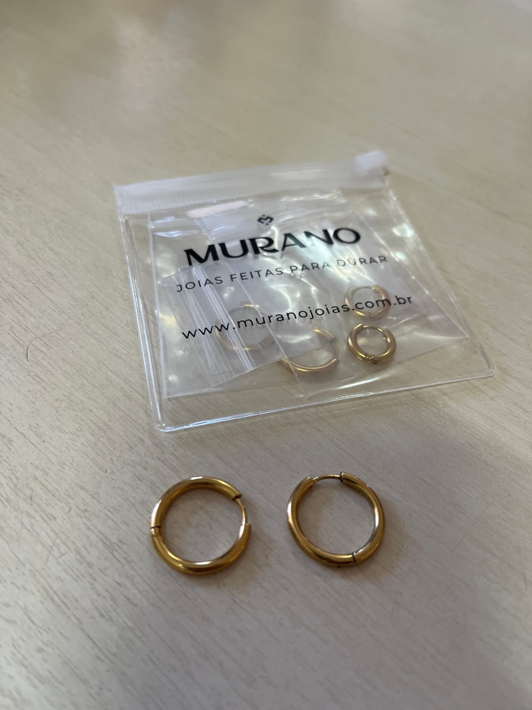 Customer photo review of Brinco Trio de Argolas Banhado em Ouro 18K