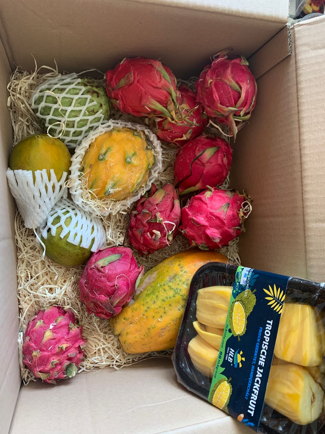 Customer photo review of Goldene Drachenfrucht  groß 1 Stk.
