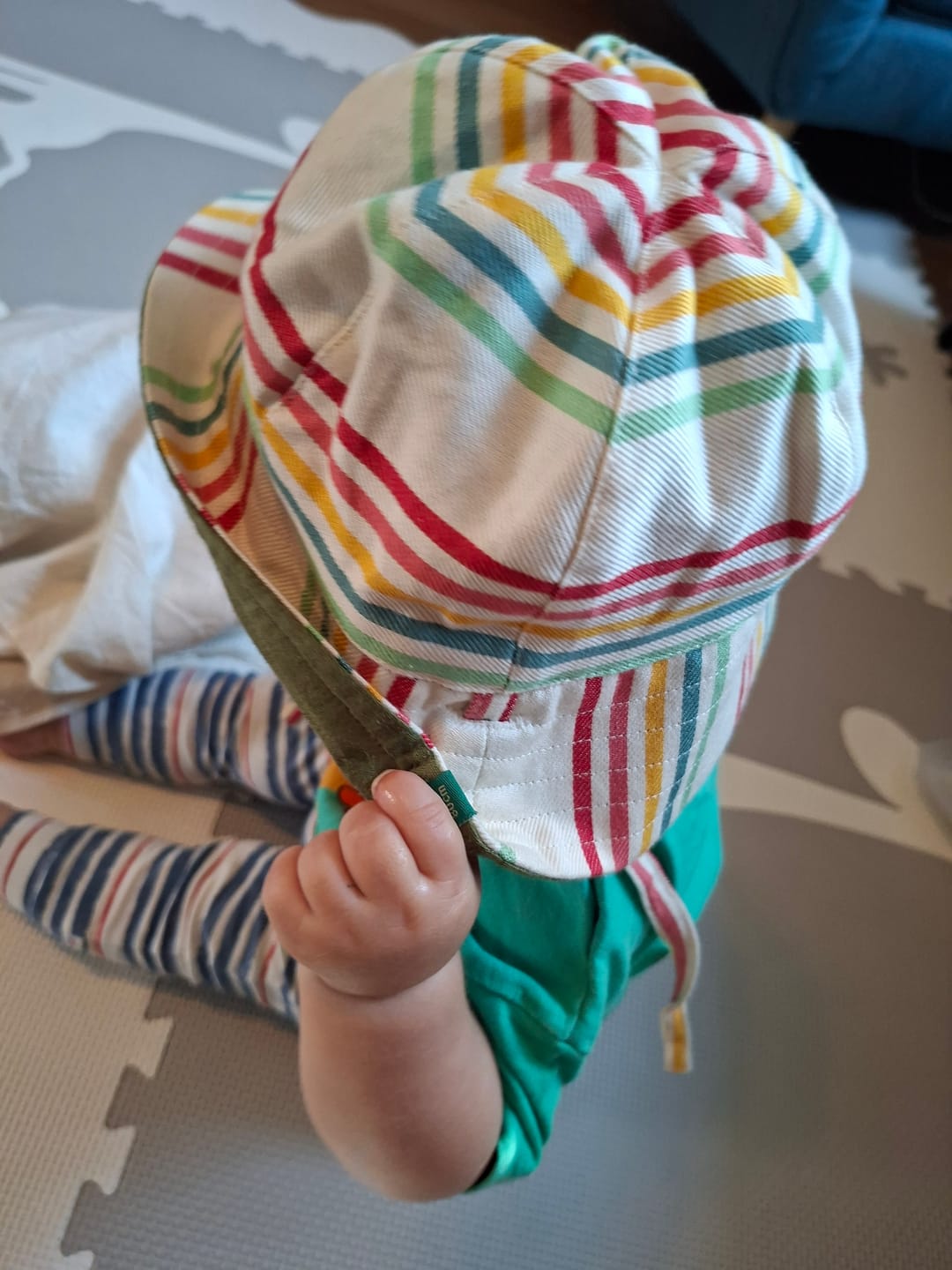 Customer photo review of Cream Rainbow Reversible Sunhat