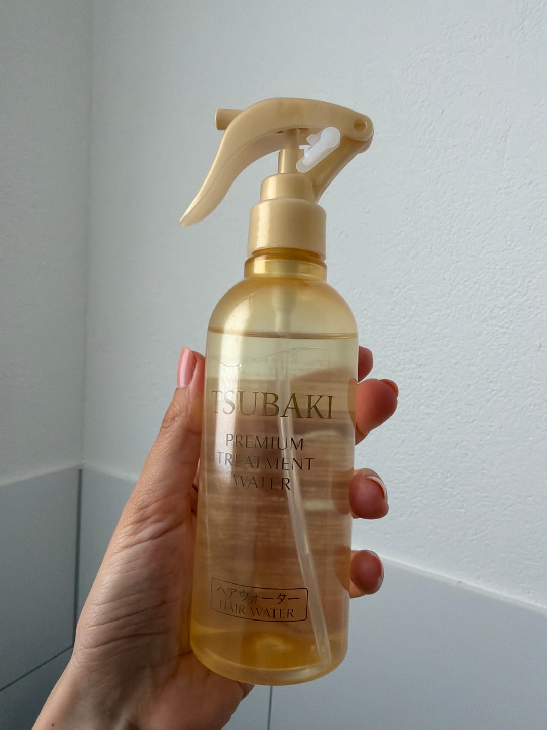 Customer photo review of Shiseido Tsubaki Premium Repair Hair Water 210ml
