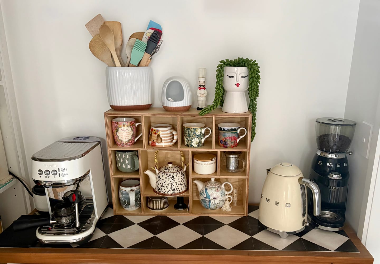 Customer photo review of Wooden Display Shelf for Mugs, Cups & Small Collectibles