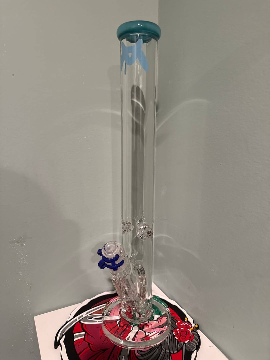 Customer photo review of 18" x 9MM Color Top Classic Straight Bong