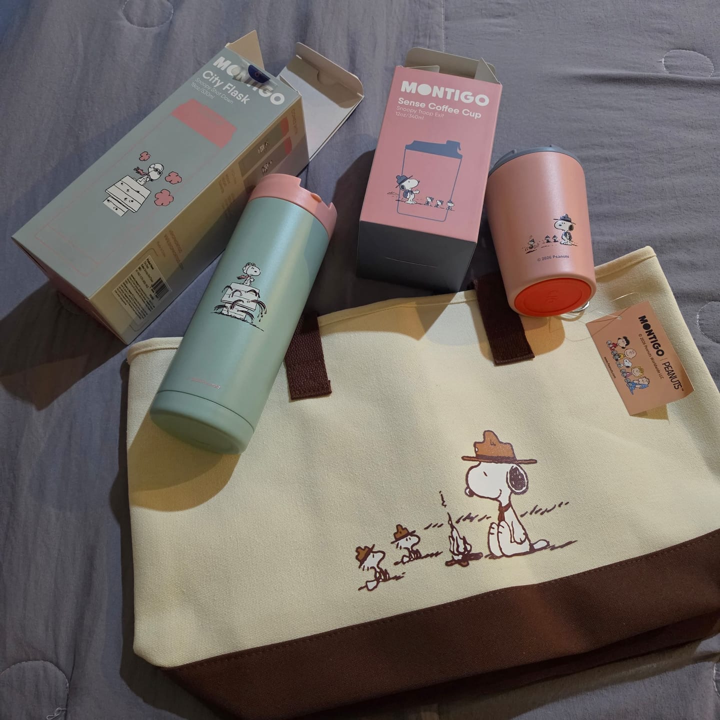 Customer photo review of Peanuts Playbook City Flask