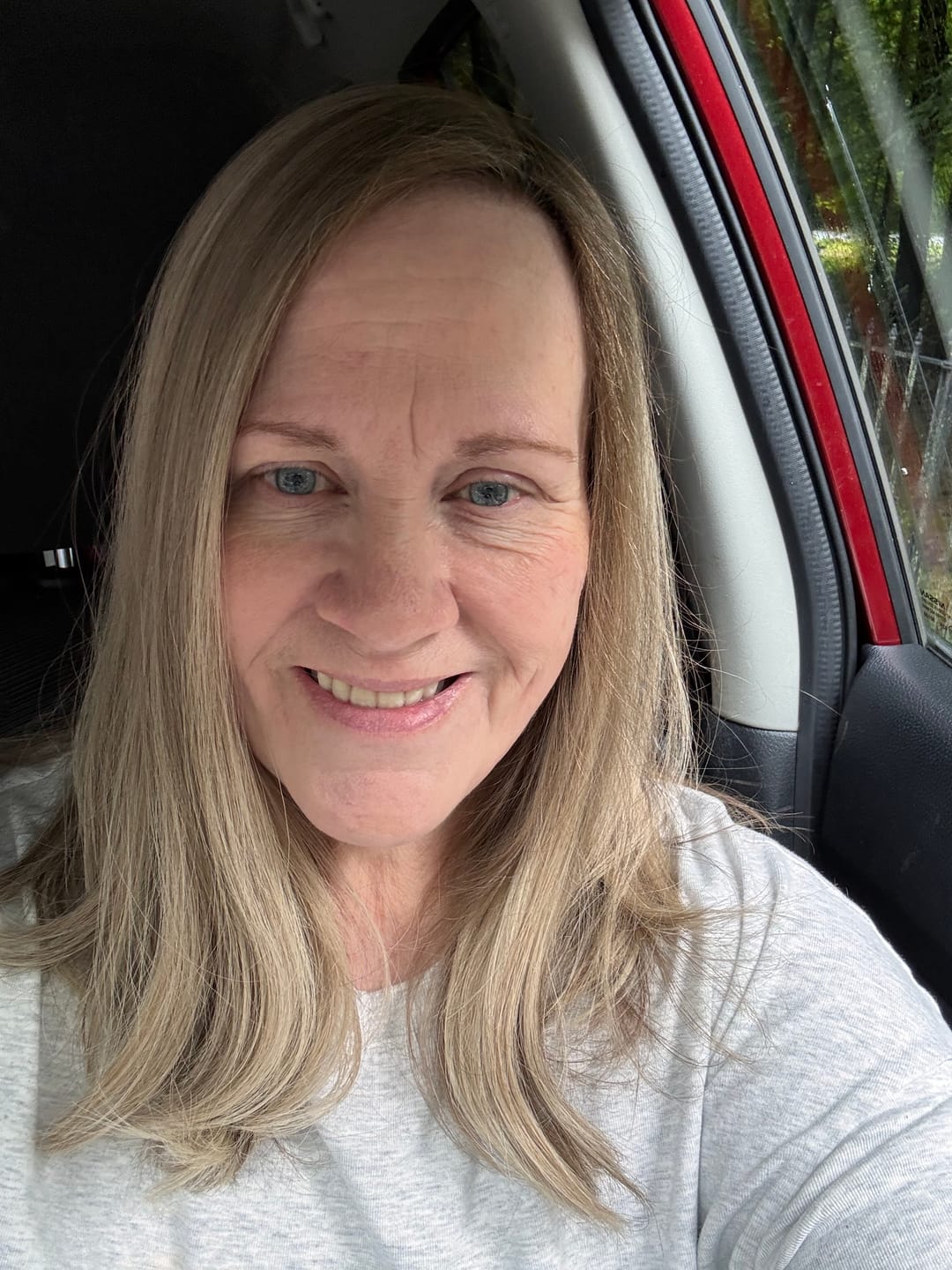 Customer photo review of Mushroom Blonde Silk Topper - 7x7 / 16 inch // Exclusive