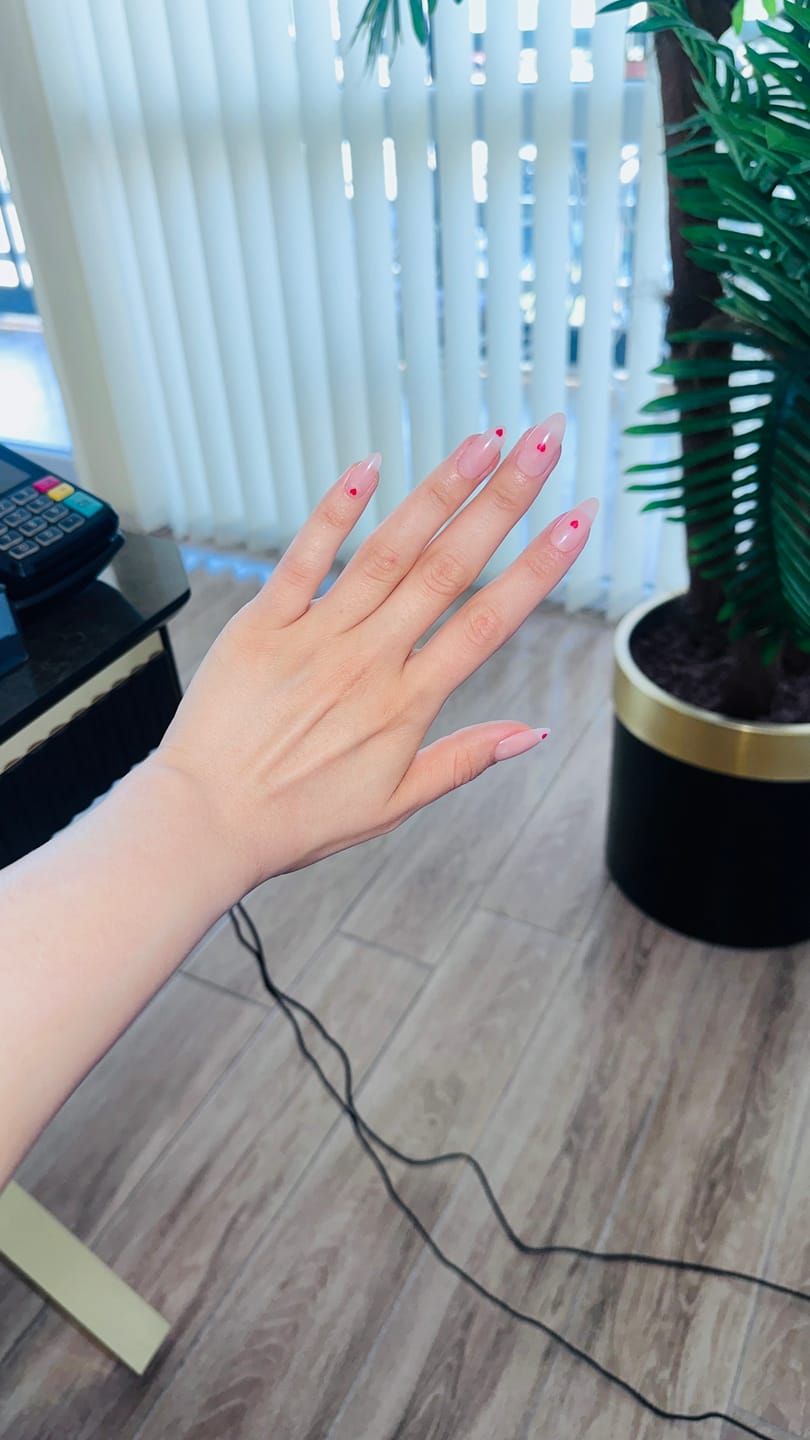 Customer photo review of Pearl Kiss - Medium Almond - 30 Adet Takma Tırnak