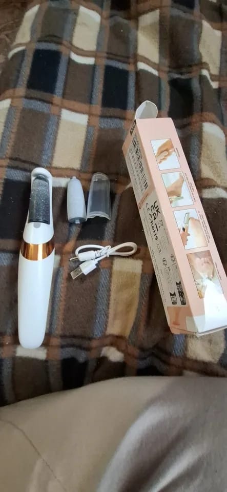 Customer photo review of Lima de Pies Eléctrica