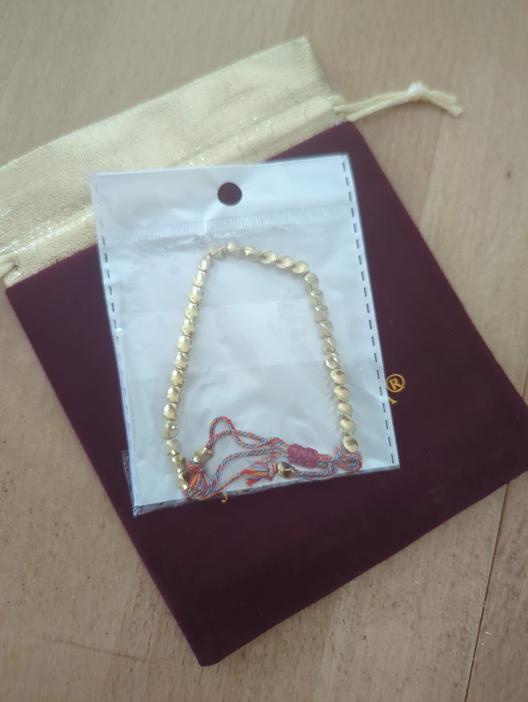 Customer photo review of Tibetisches Glücksarmband aus Kupfer