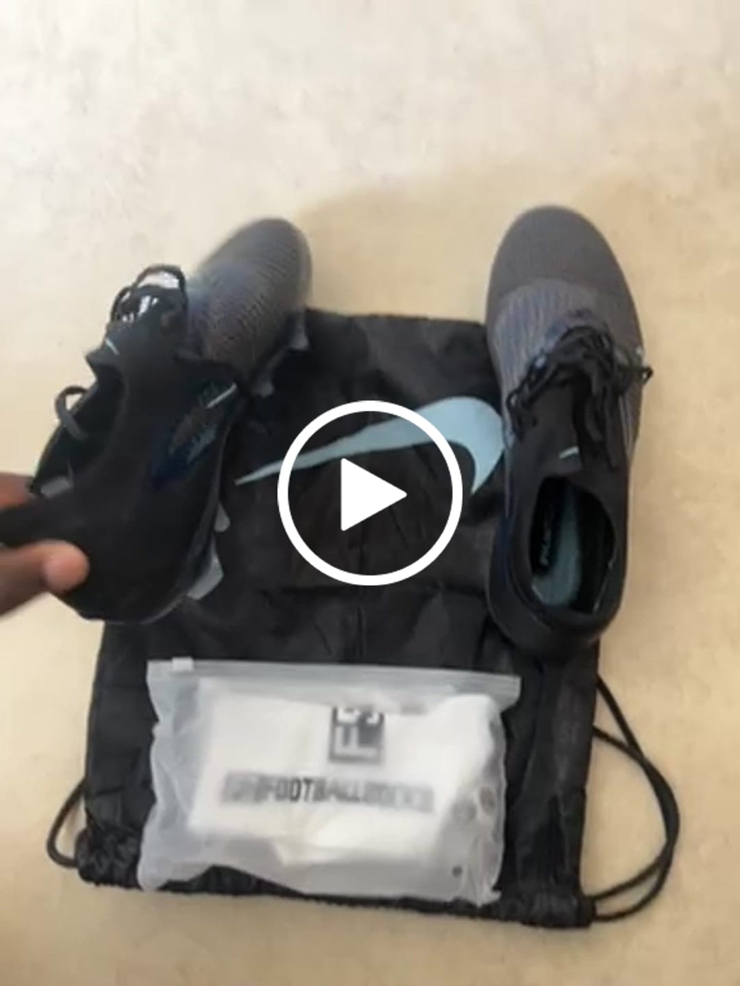 Customer video review of Phantom 6 Elite Low FG Shadow - Noir/Bleu