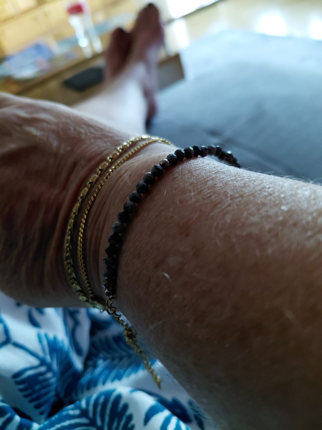 Customer photo review of Obsidian Armband - Schneeflocken Obsidian