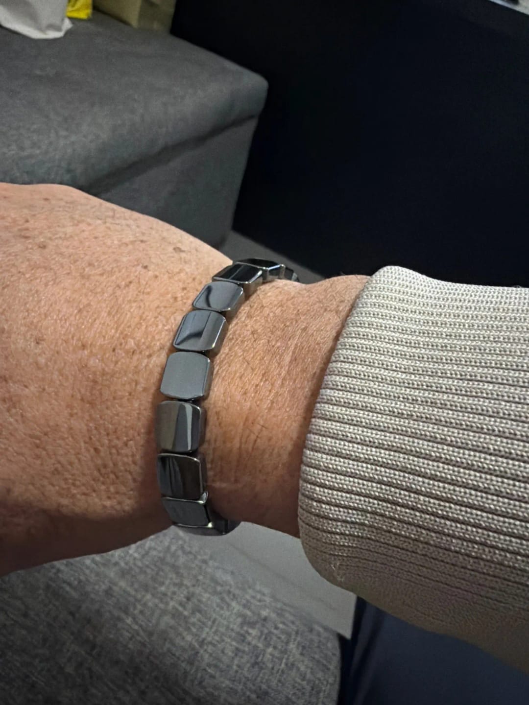 Customer photo review of Ferros® Hematite Bracelet