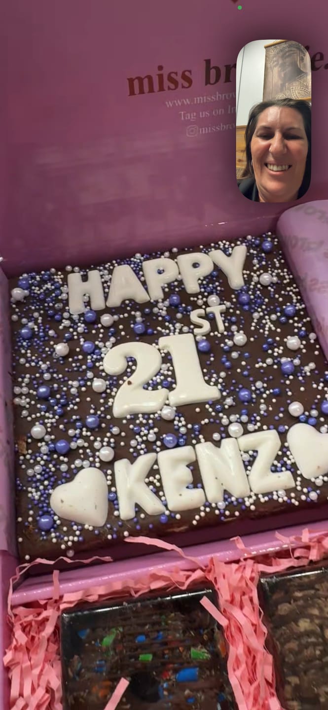 Customer photo review of Ultimate Brownie Box