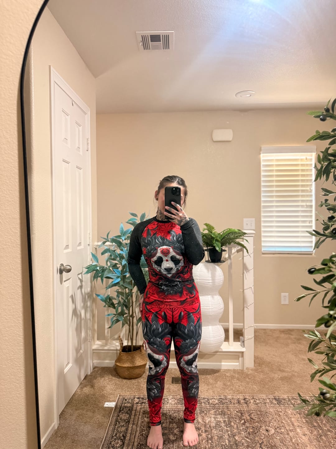 Customer photo review of LOTUS PANDA WOMEN LEGGINGS