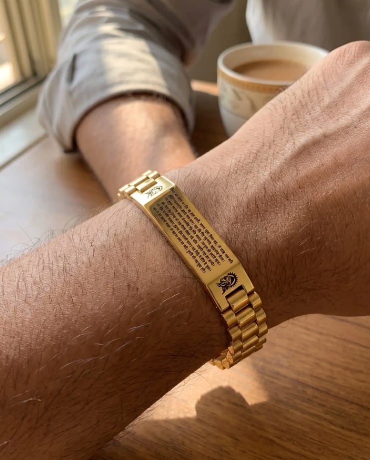 Customer photo review of Hanuman Chalisa Stark Bracelet
