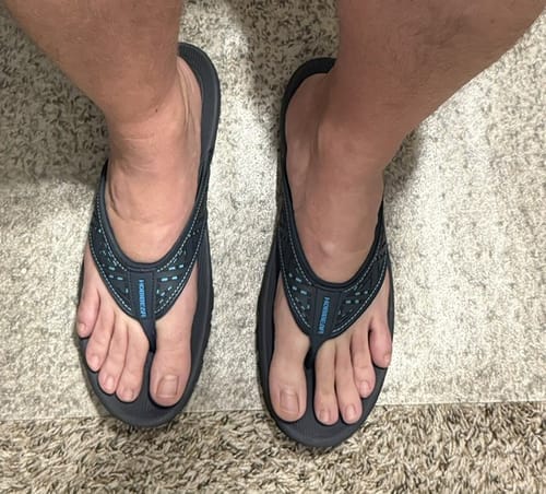 Customer photo review of Ramble Lite - Wide Toe Slippers