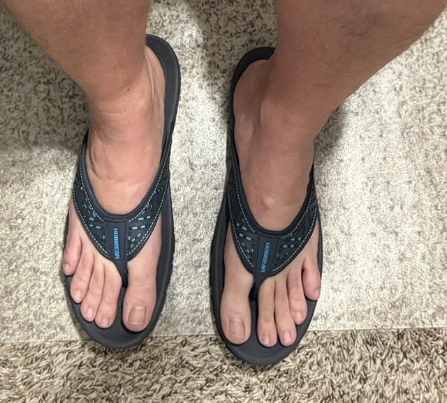 Customer photo review of Ramble Lite - Wide Toe Slippers