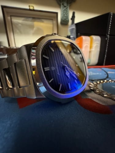 Customer photo review of Poedagar Deluxe Edition® Watch