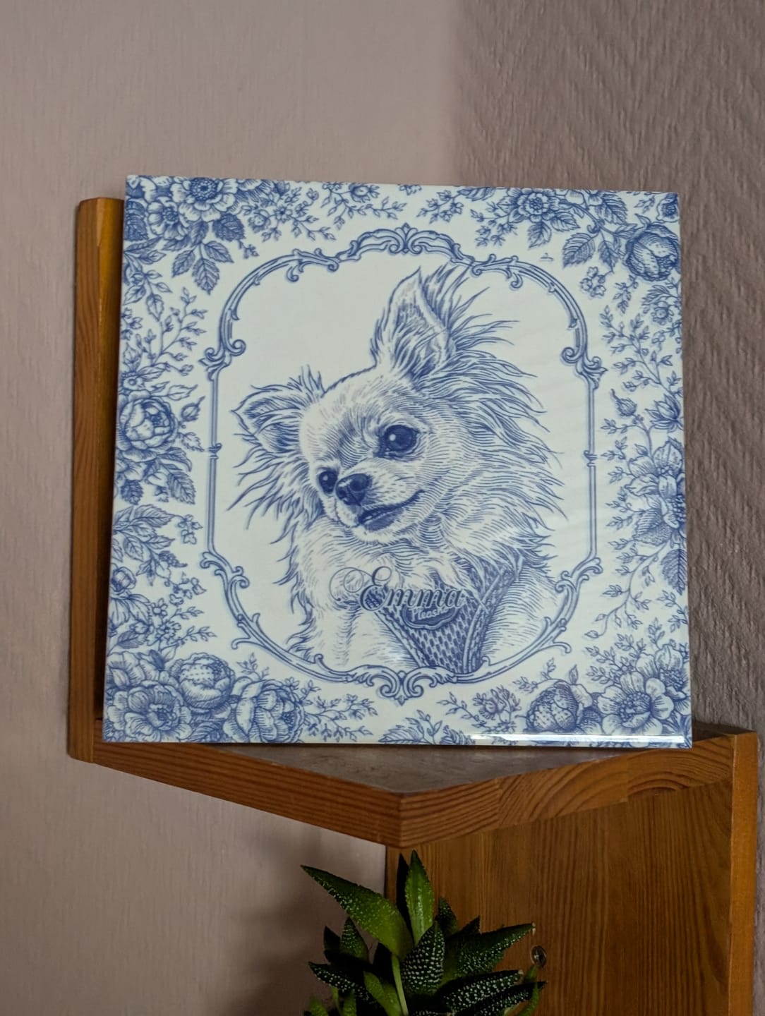 Customer photo review of Personalisierte Deko-Fliese - Toile de Jouy