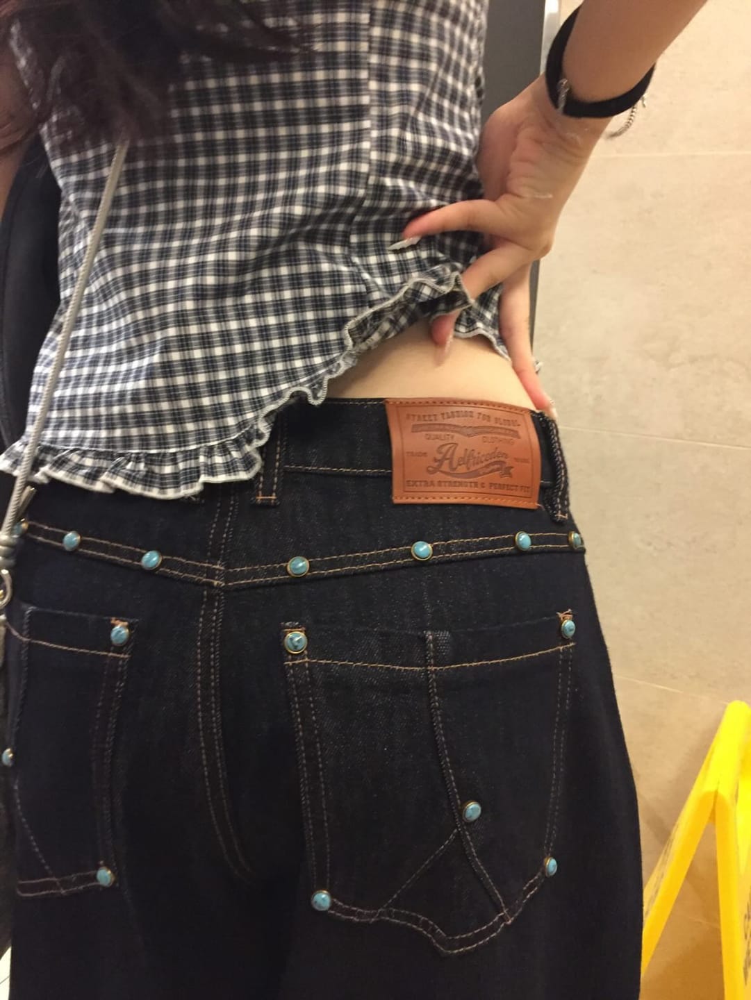 Customer photo review of Aelfric Eden Baggy Barrel Rivet Raw Jeans