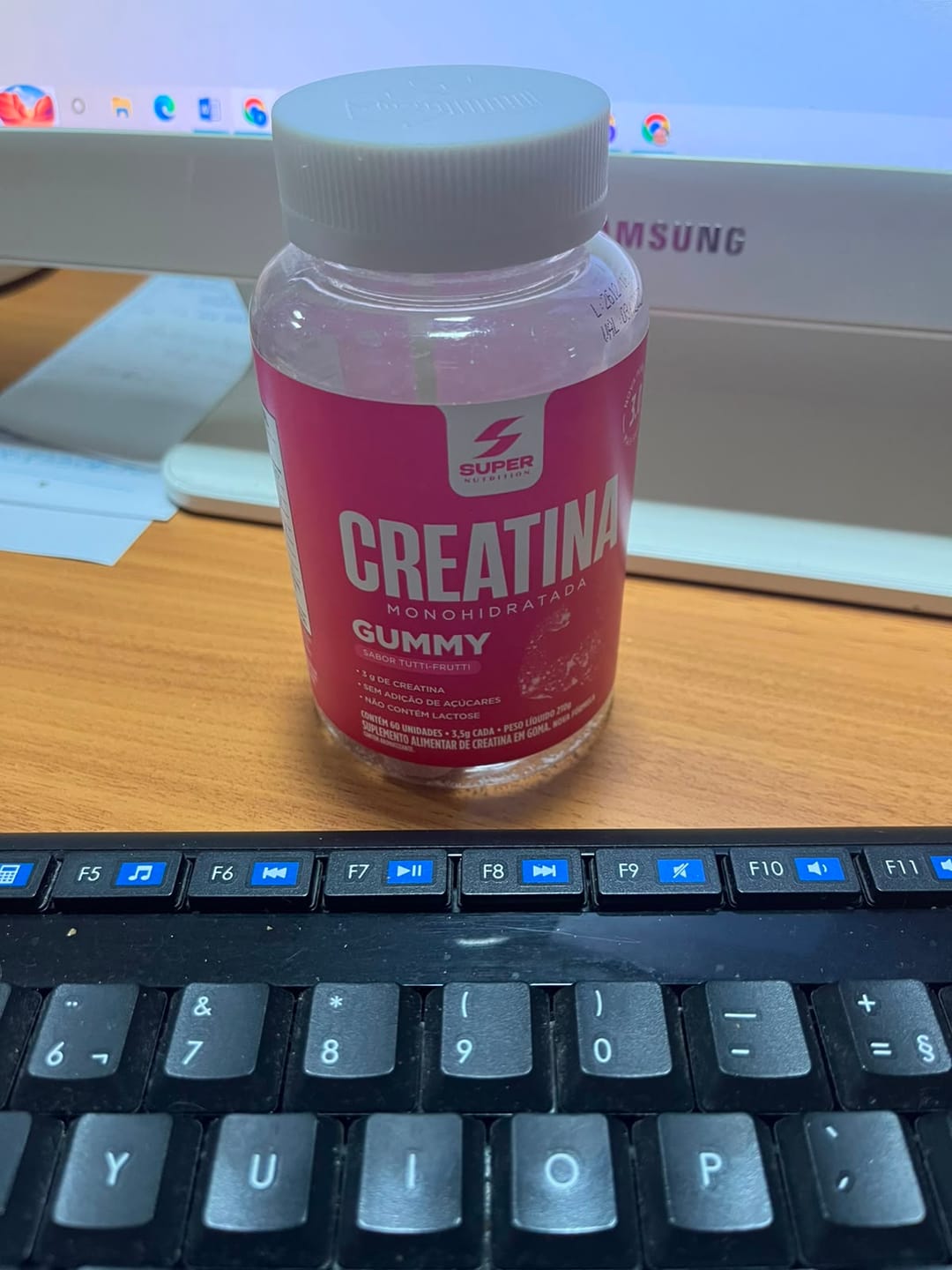 Customer photo review of Gummy Creatina Tutti-Frutti (60 gomas)