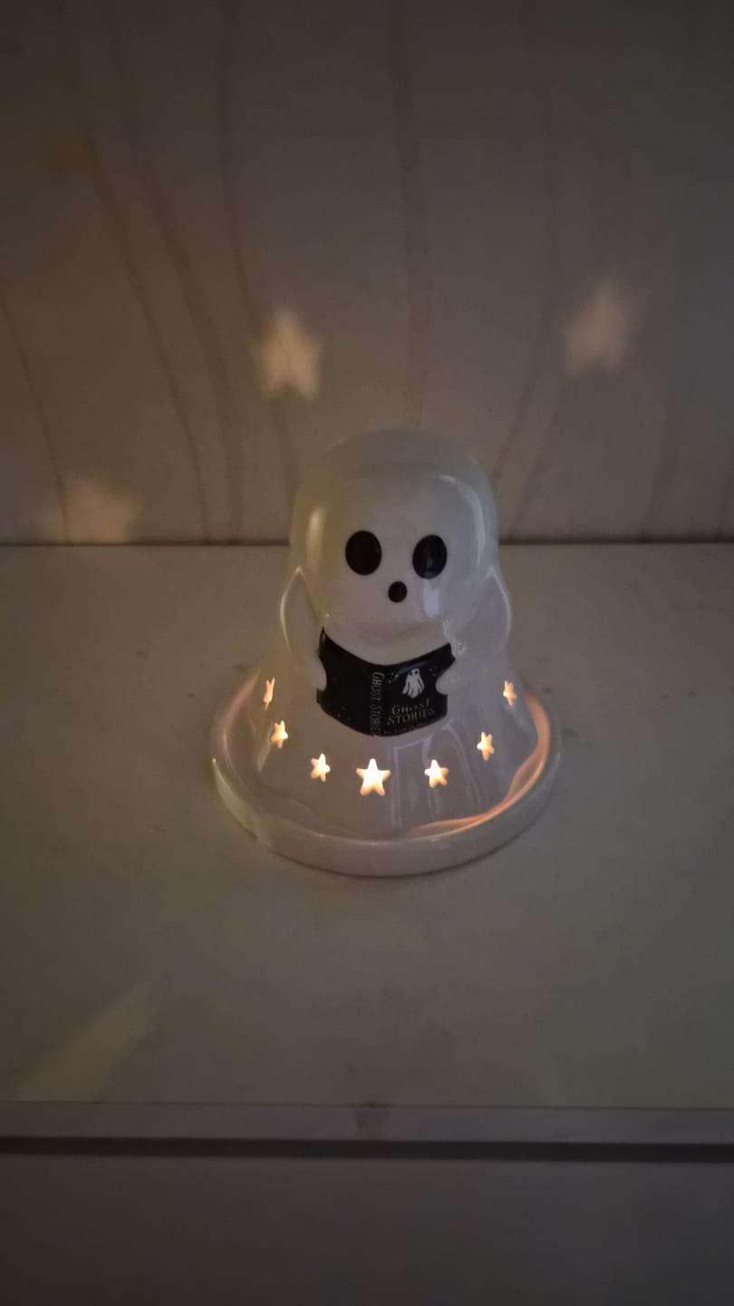 Customer photo review of Geister Teelichthalter / Räucherkegel – Summerween Keramik Deko