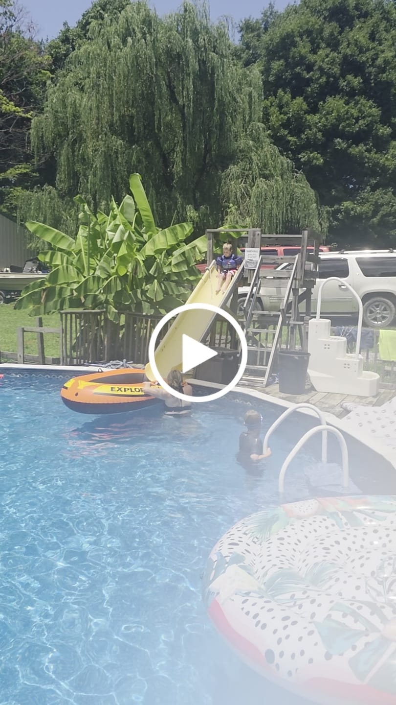 Customer video review of E-Z Pool 10lb All in One Concentrated Pool Care Solution
