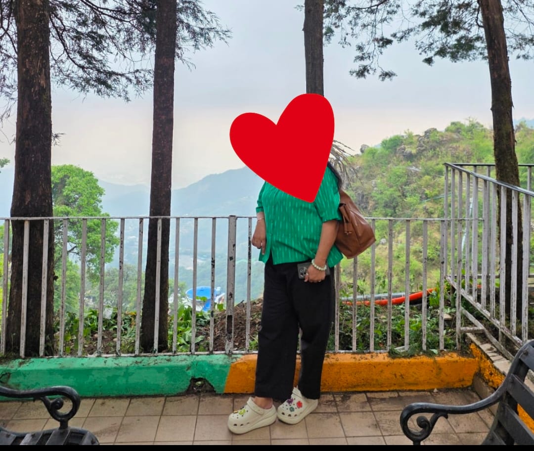 Customer photo review of Women Navy Blue Cotton Straight Pant