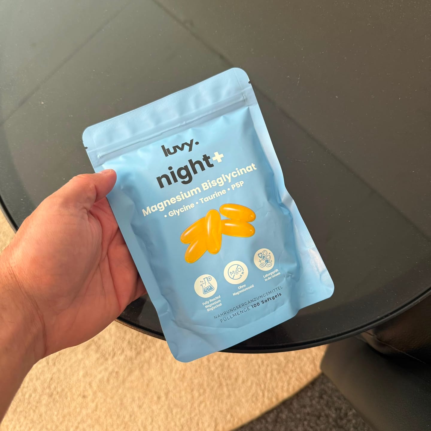 Customer photo review of LUVY NIGHT+ Premium Magnesium | Bisglycinat, Glycin, Taurin & P5P Softgels