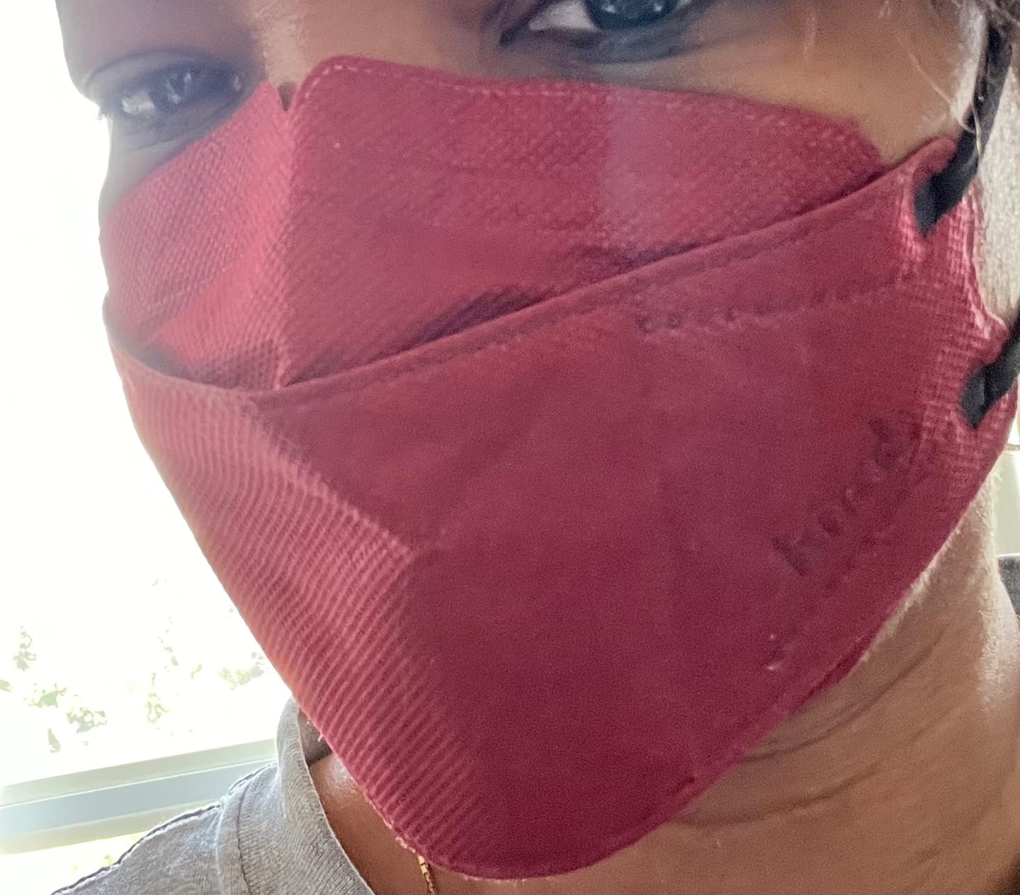 Customer photo review of Kind KN95 Respirator Face Mask: The Rich Collection