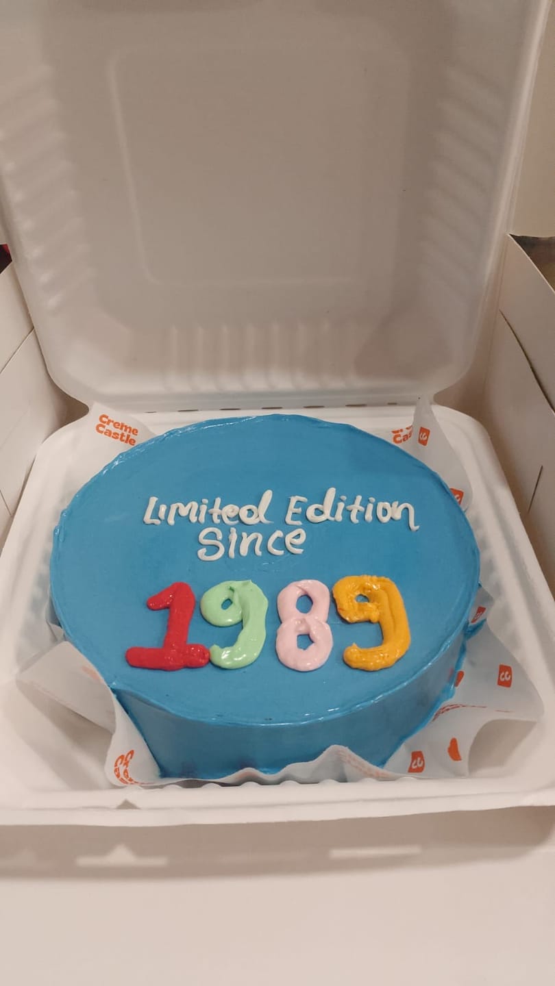 Customer photo review of 90s Meme Bento Cake